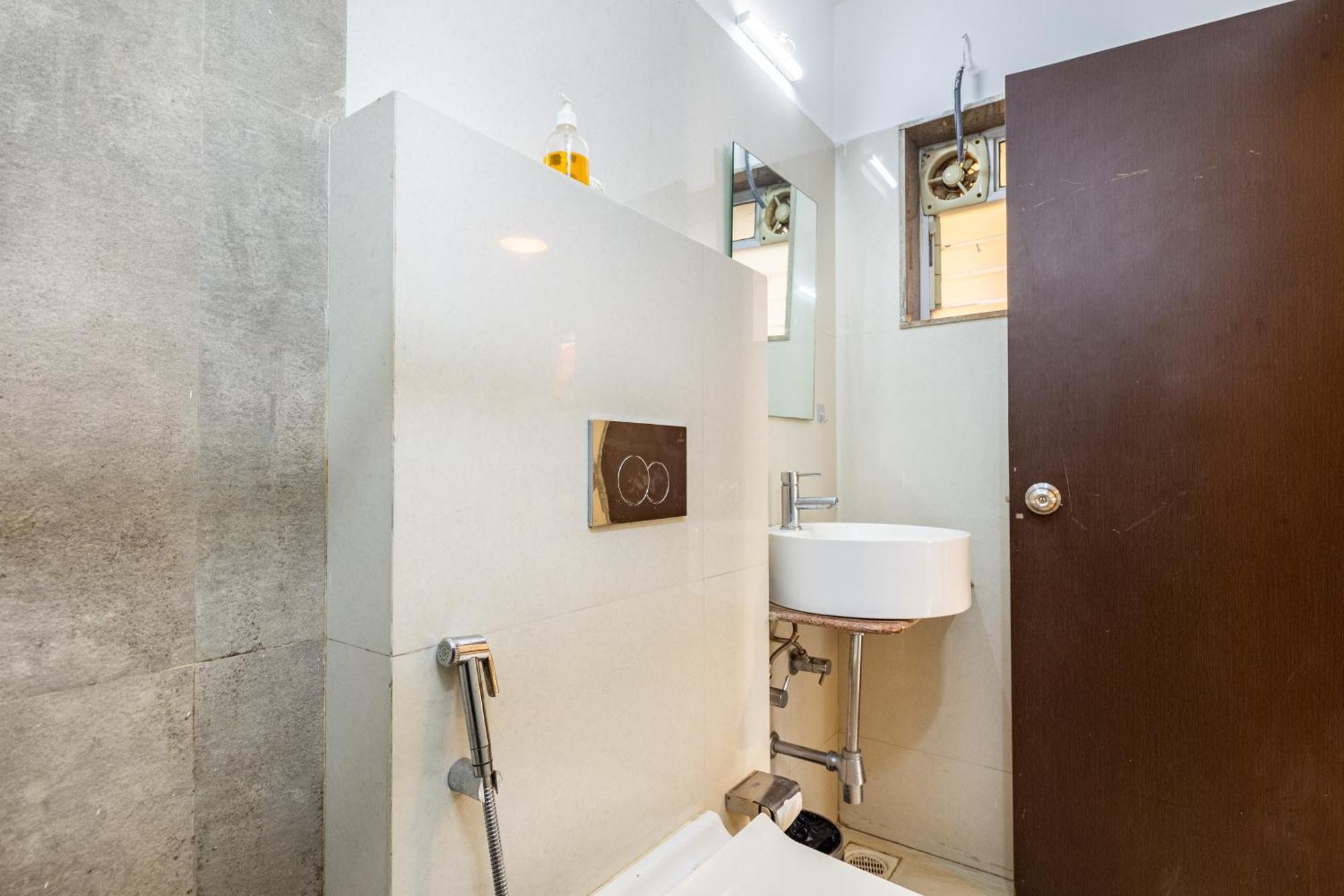 Golden Waves Holidays Hotel 3*