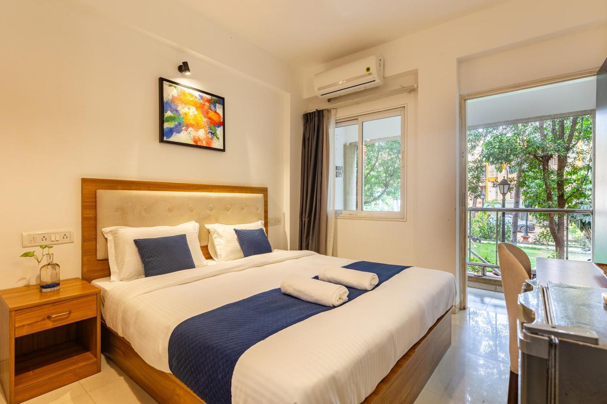 Golden Waves Holidays Hotel