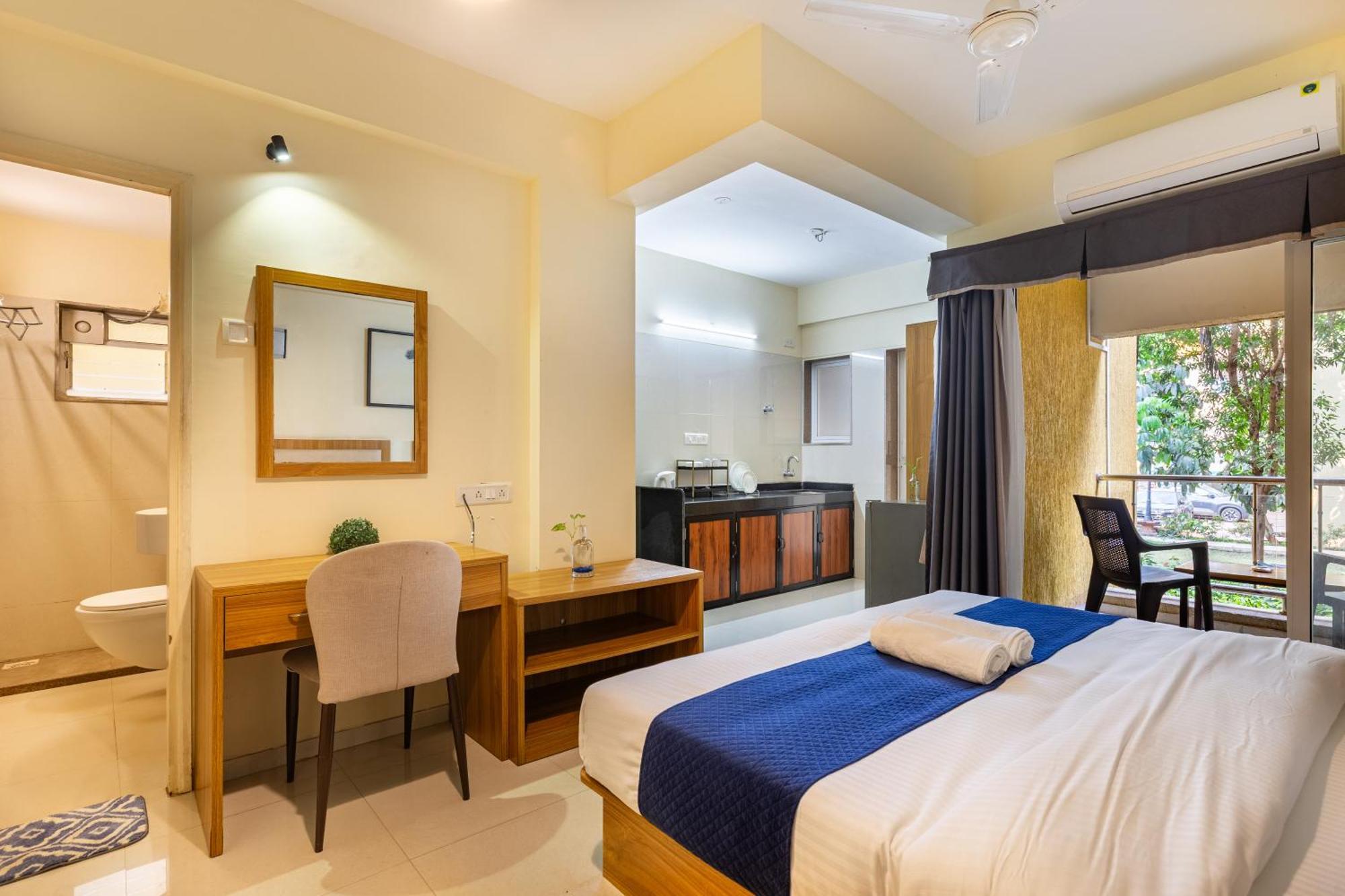 Golden Waves Holidays Hotel 3*