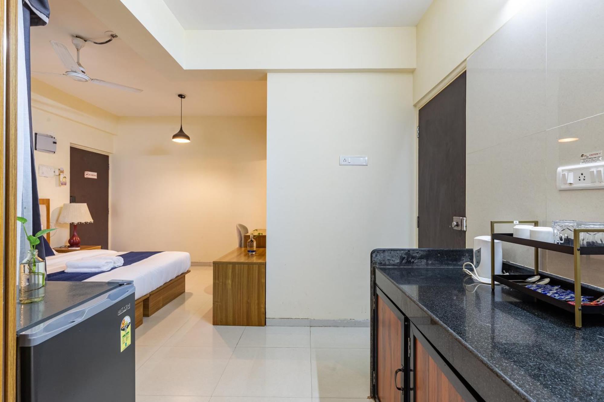 Golden Waves Holidays Hotel 3*